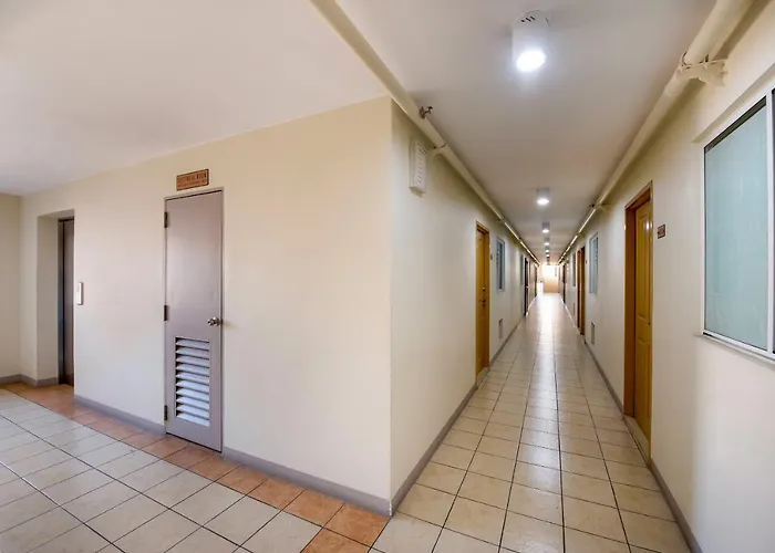 Oyo 450 One Spatial By Filinvest Hotel 2*