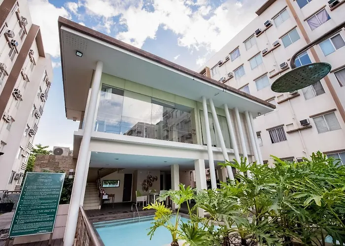 Oyo 450 One Spatial By Filinvest Hotel