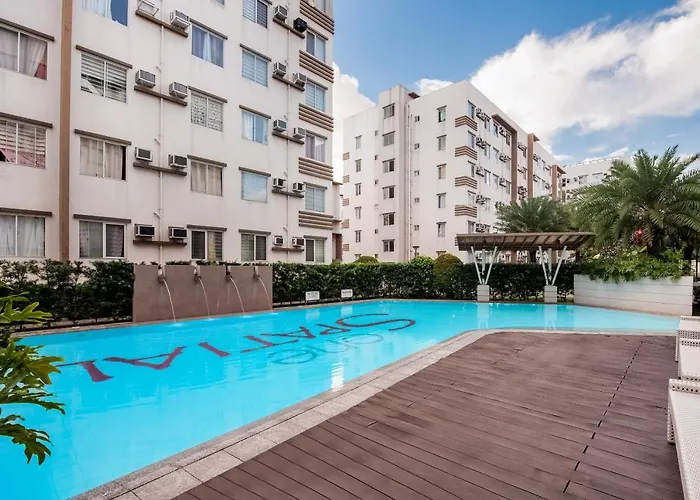 Oyo 450 One Spatial By Filinvest Hotel 2*
